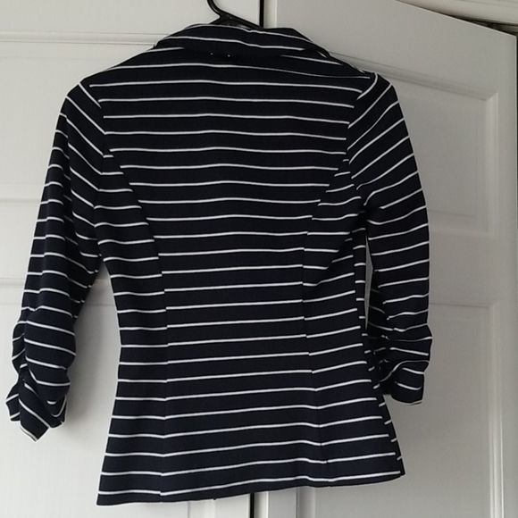 Jacket - Picture 5 of 5